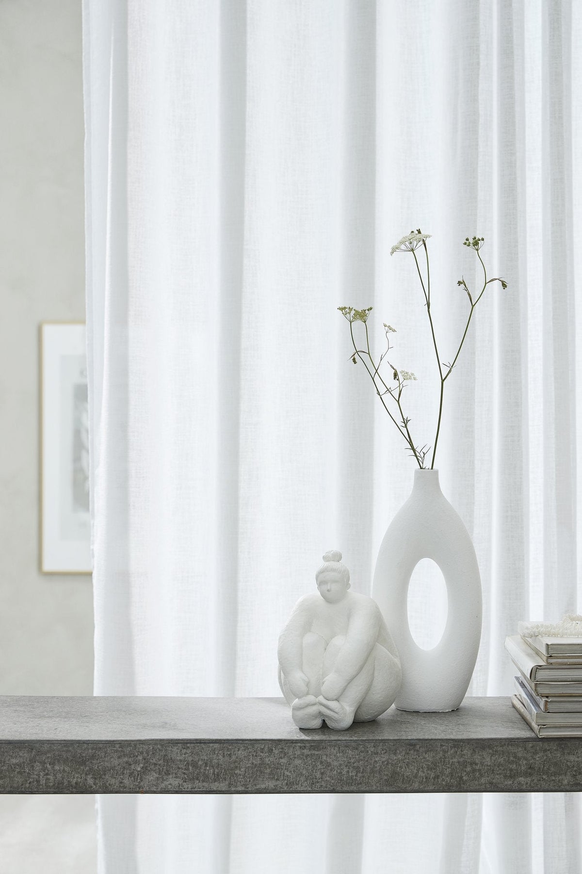 Serafina decoration H28 cm. white